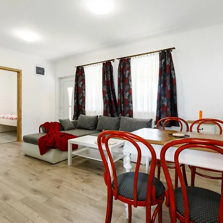 Bombera 1 By Interhome 아파트 Balatonszárszó